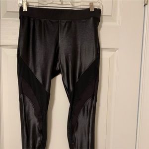 Koral Leggings